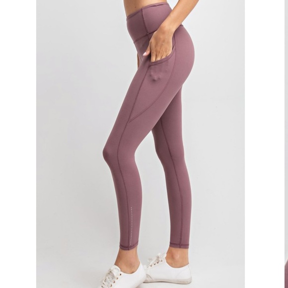 mauve yoga pants